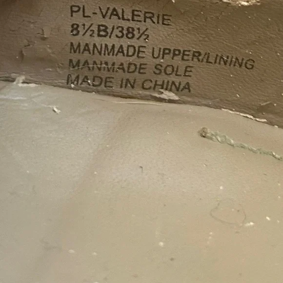 BCBGeneration Women's Valerie Patent Leather Point Toe 4" Heels Shoes Size 8.5 - Picture 13 of 13